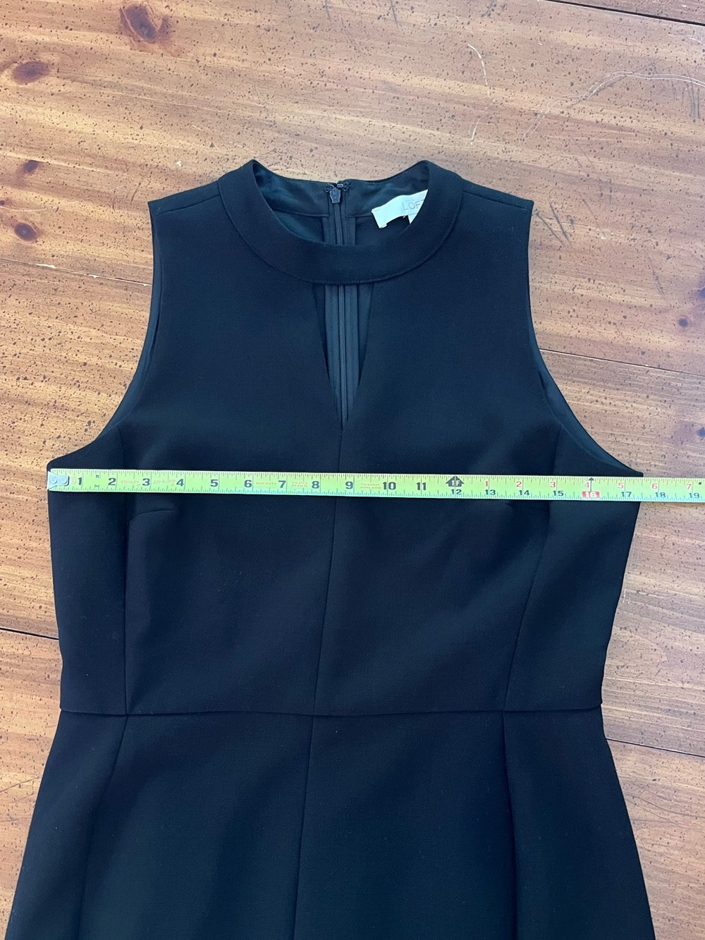 LOFT Sleeveless Black Keyhole Sheath Dress Size 8 - Picture 7 of 10